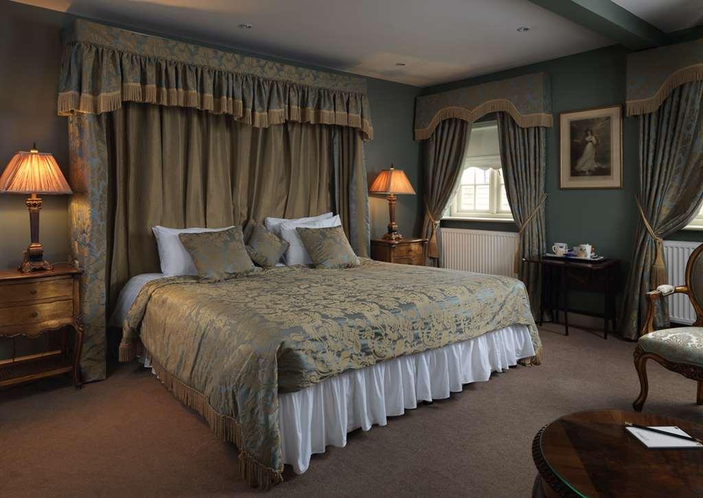 Hotel Ye Olde Bell & 4*