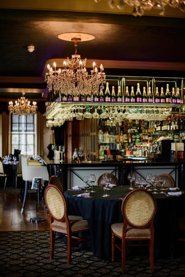 Hotel Ye Olde Bell Hotel&spa 4*